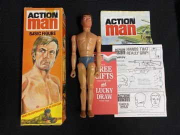 action-man-boxed-vintage-basic-figure-with-eag.jpg