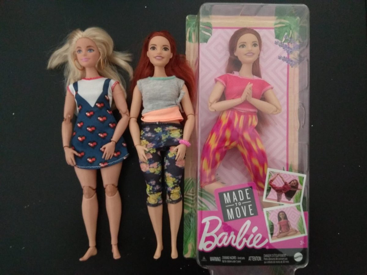 barbie curvy 1.jpg